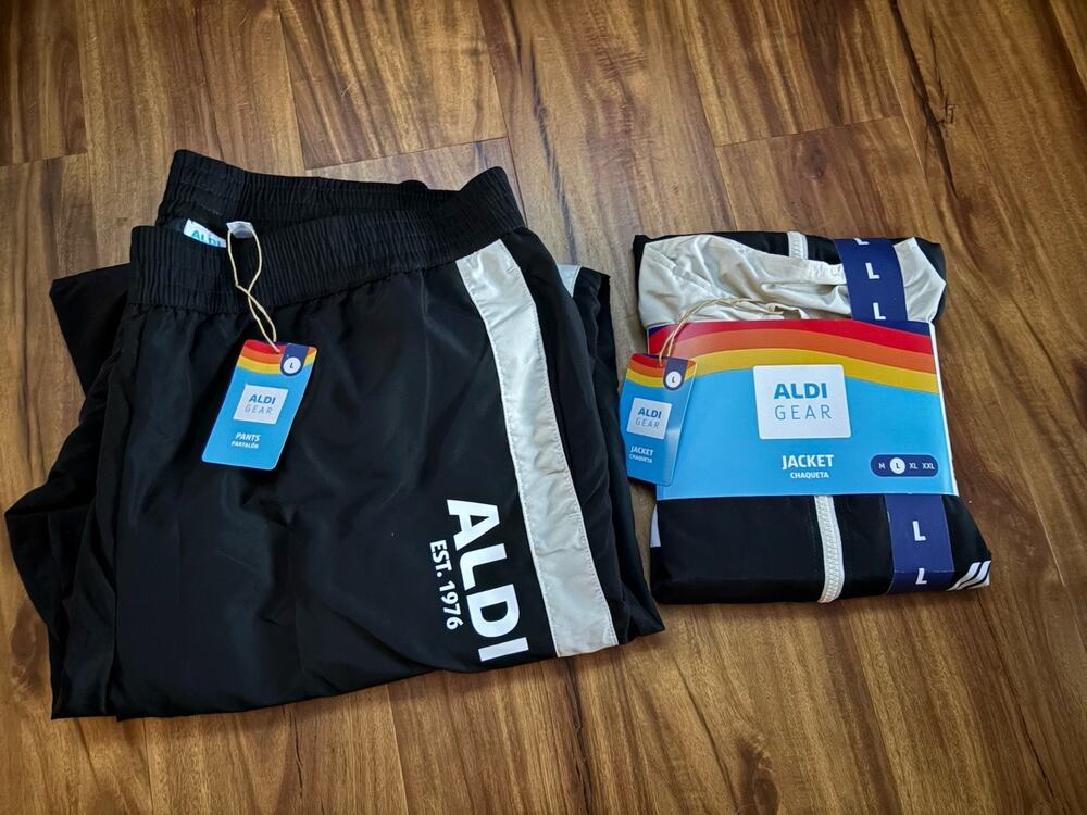 Aldi Gear Black Tracksuit Men’s Size Large Brand New with Tags Limited Edition